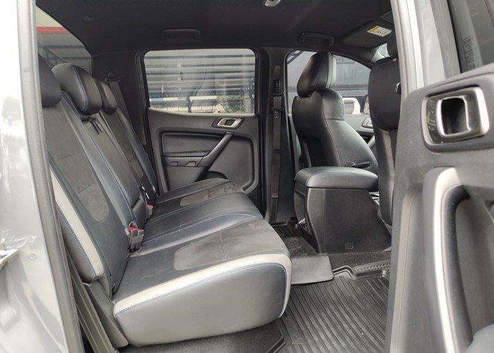 Used 9
                    FORD
                     for Sale Image