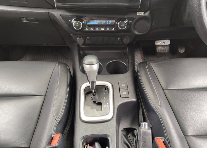 Used 9
                    TOYOTA
                     for Sale Image