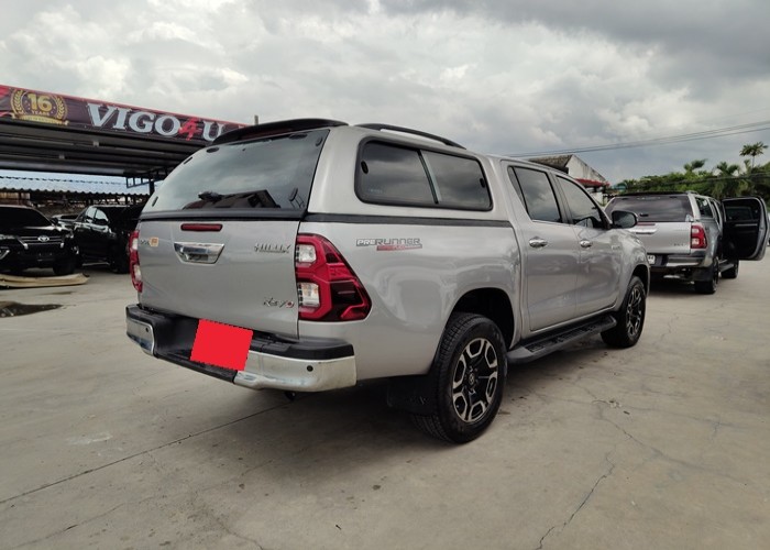 Used 9
                    TOYOTA
                     for Sale Image