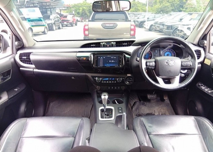 Used 5
                    TOYOTA
                     for Sale Image