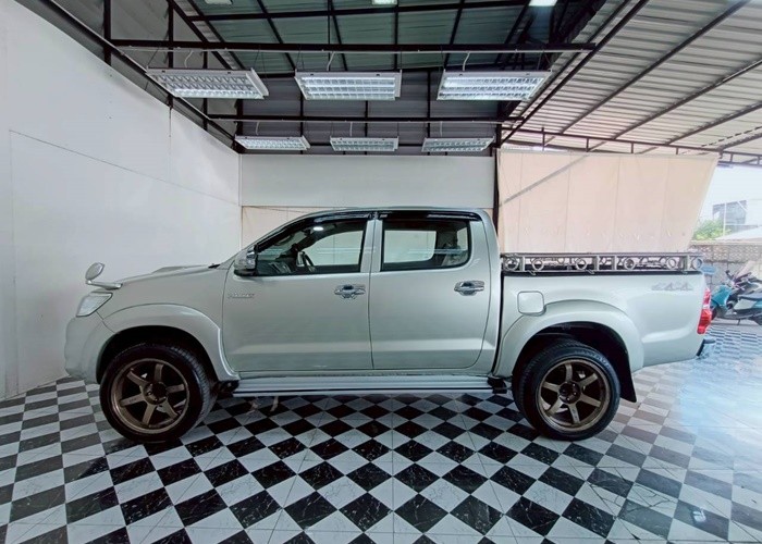 Used 7
                    TOYOTA
                     for Sale Image