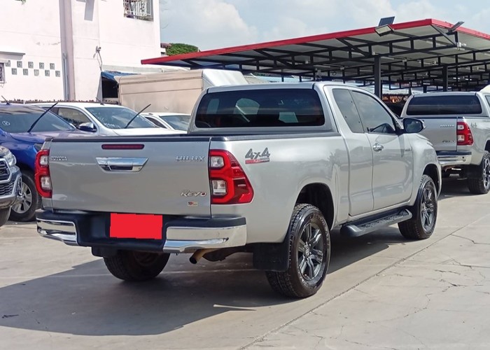 Used 5
                    TOYOTA
                     for Sale Image