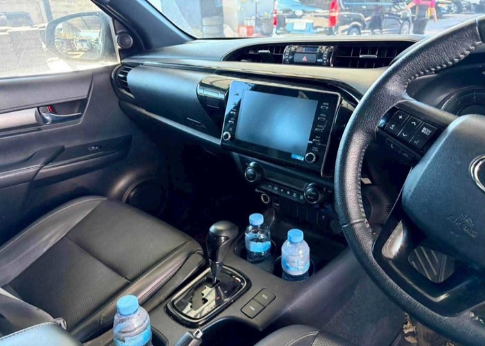 Used 9
                    TOYOTA
                     for Sale Image