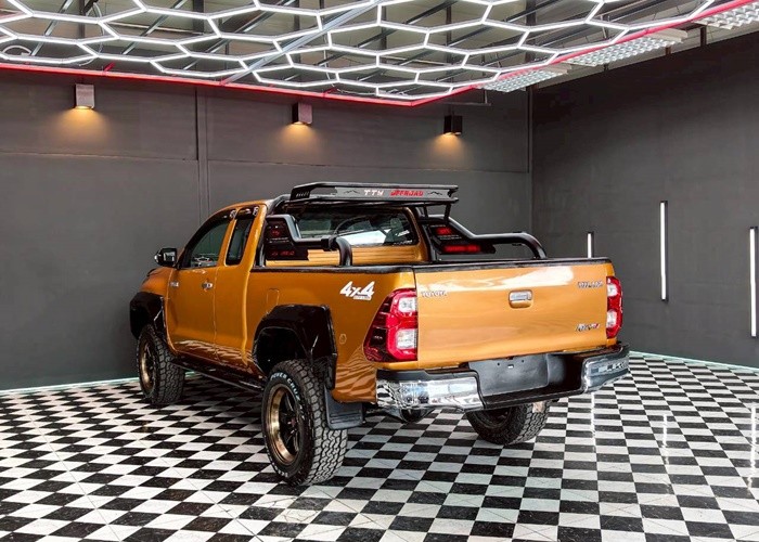 Used 7
                    TOYOTA
                     for Sale Image