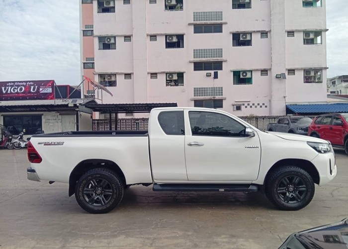 Used 6
                    TOYOTA
                     for Sale Image