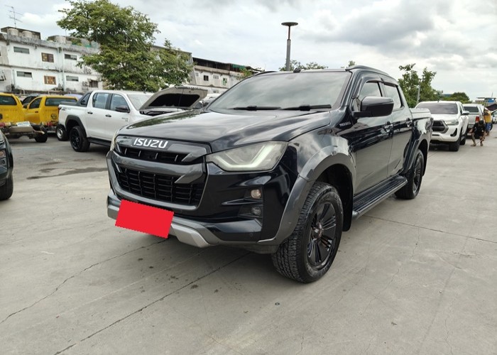 ISUZU
             
                 for Sale for Sale