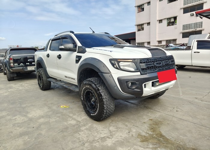 Used 4
                    FORD
                     for Sale Image