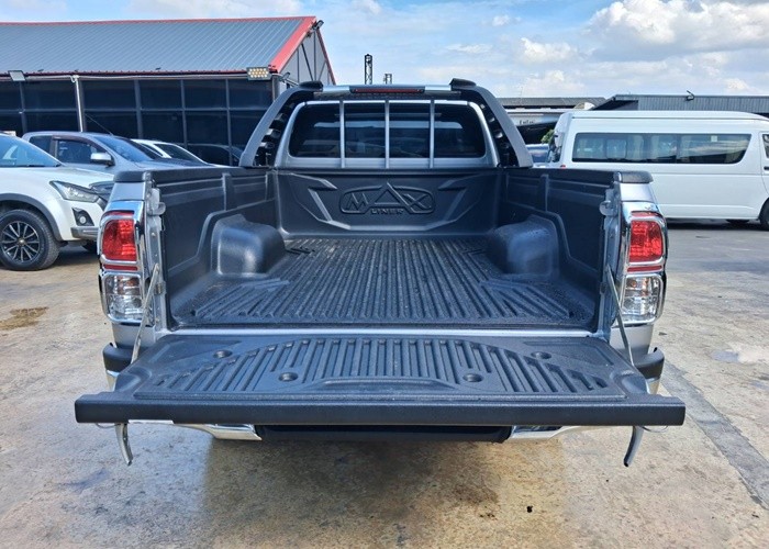 Used 12
                    TOYOTA
                     for Sale Image