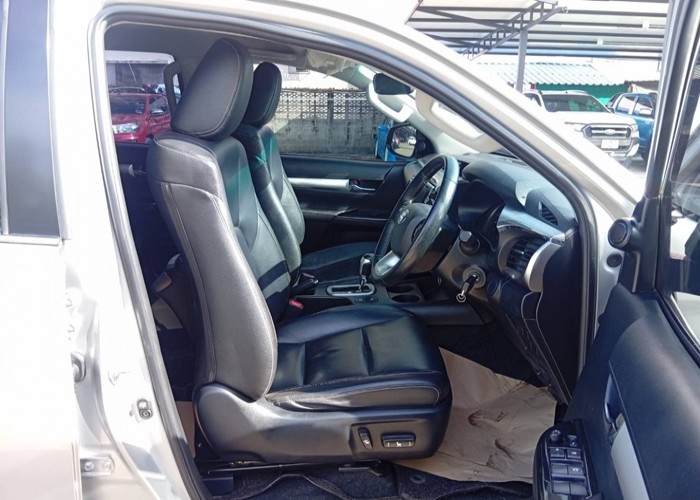 Used 11
                    TOYOTA
                     for Sale Image