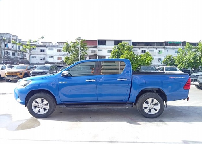 Used 8
                    TOYOTA
                     for Sale Image
