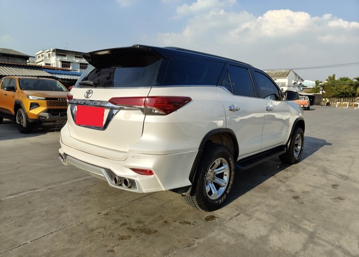 Used 9
                    TOYOTA
                     for Sale Image