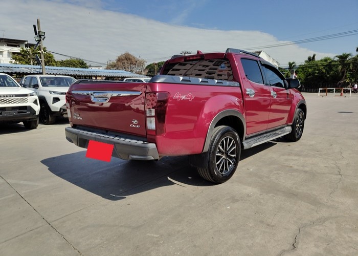 Used 3
                    ISUZU
                     for Sale Image