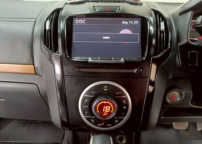 Used 3
                    ISUZU
                     for Sale Image