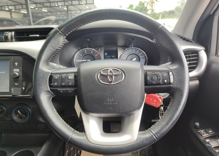 Used 7
                    TOYOTA
                     for Sale Image