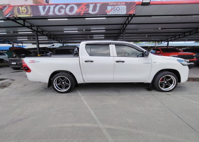 Used 7
                    TOYOTA
                     for Sale Image