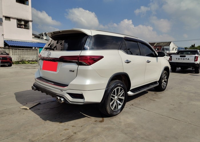 Used 3
                    TOYOTA
                     for Sale Image