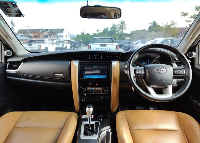 Used 3
                    TOYOTA
                     for Sale Image