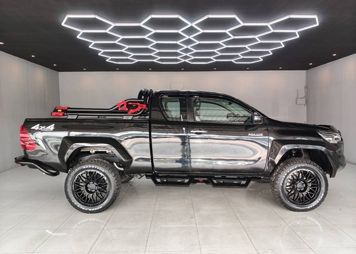 Used 7
                    TOYOTA
                     for Sale Image