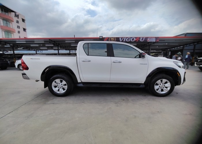 Used 6
                    TOYOTA
                     for Sale Image