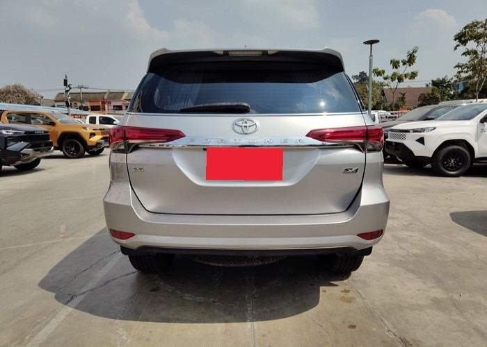 Used 8
                    TOYOTA
                     for Sale Image