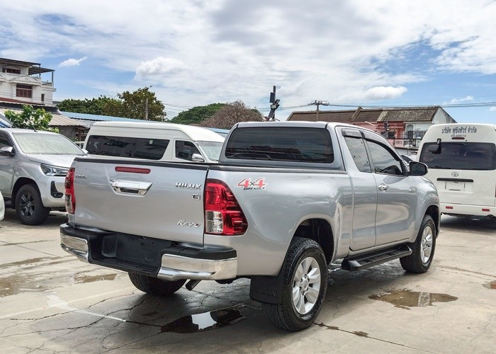 Used 8
                    TOYOTA
                     for Sale Image