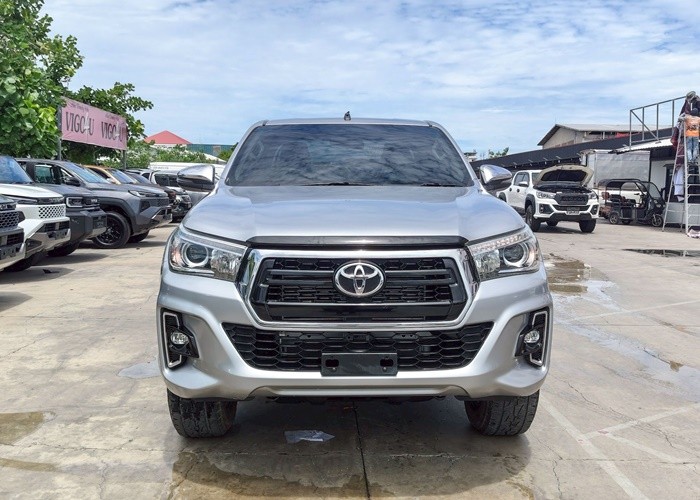 Used 8
                    TOYOTA
                     for Sale Image