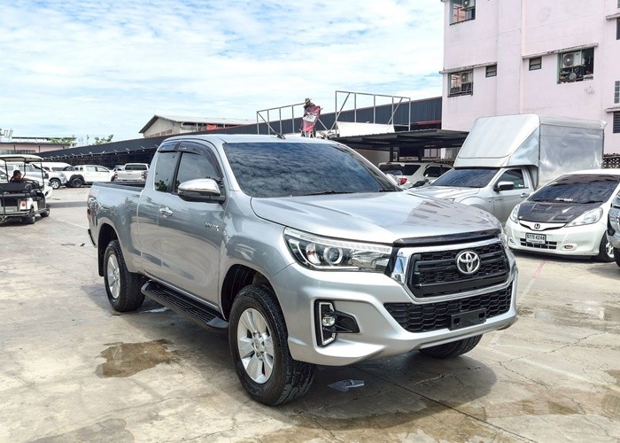 Used 8
                    TOYOTA
                     for Sale Image