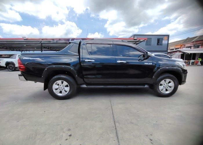 Used 8
                    TOYOTA
                     for Sale Image