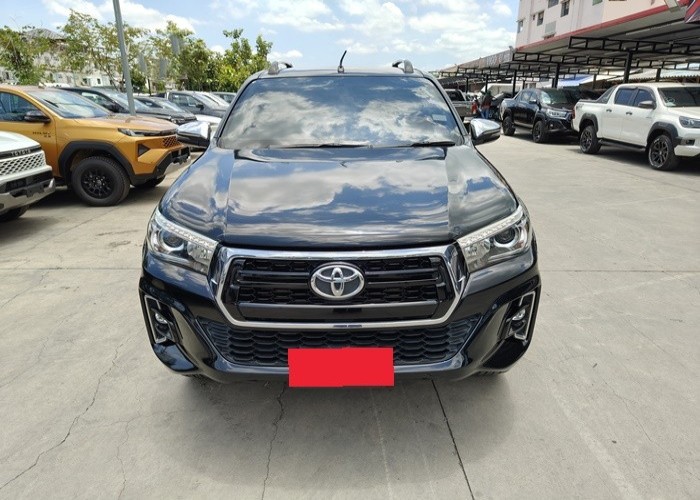 Used 8
                    TOYOTA
                     for Sale Image