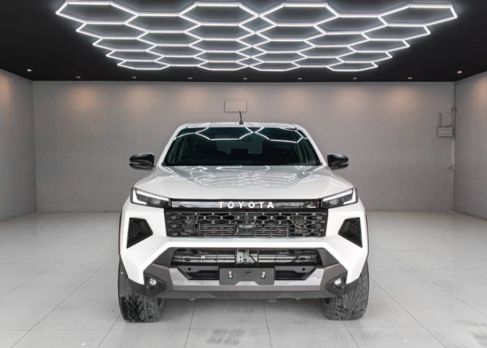Used 5
                    TOYOTA
                     for Sale Image
