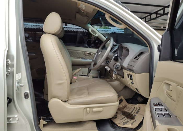 Used 10
                    TOYOTA
                     for Sale Image