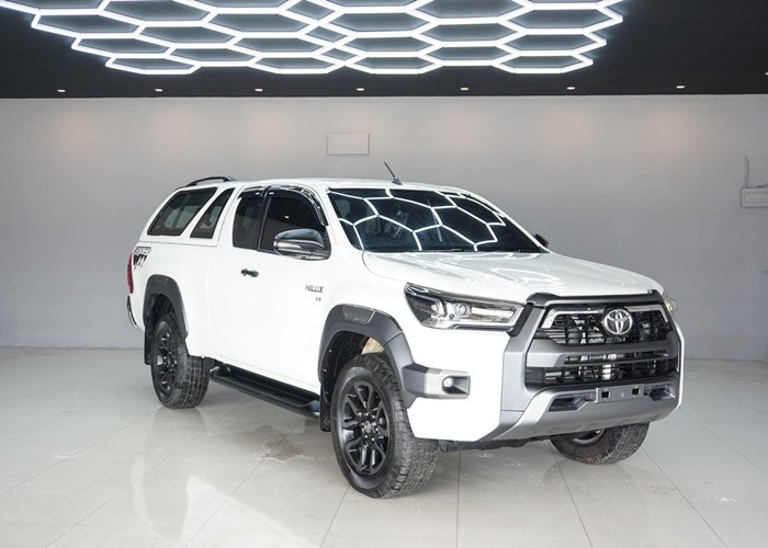 Used 7
                    TOYOTA
                     for Sale Image