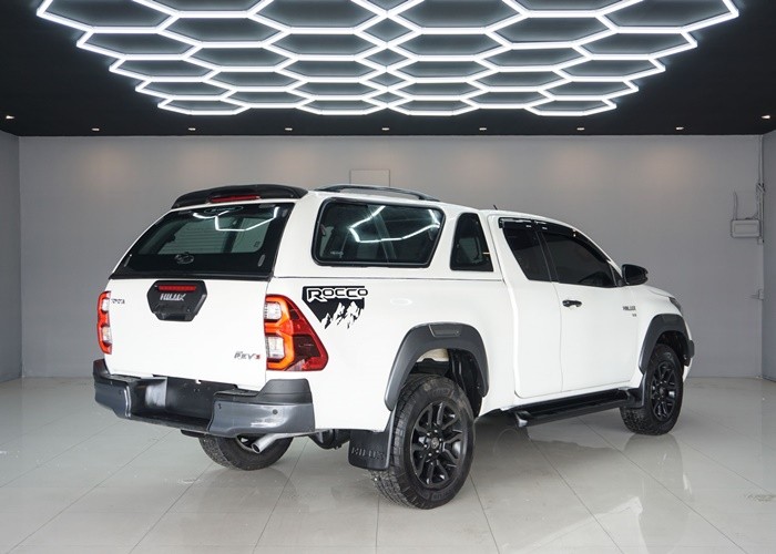 Used 7
                    TOYOTA
                     for Sale Image