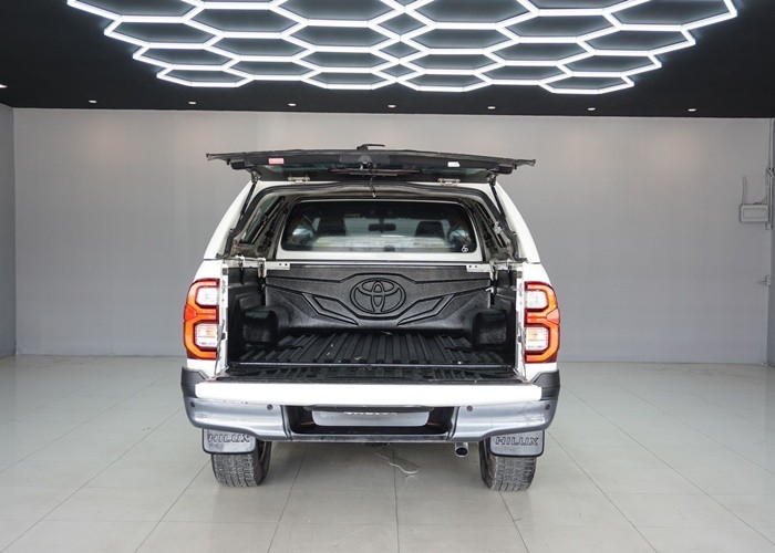 Used 7
                    TOYOTA
                     for Sale Image