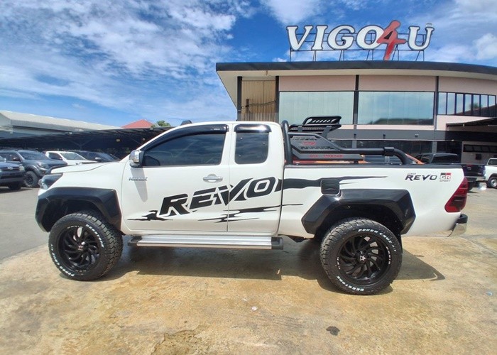 Used 5
                    TOYOTA
                     for Sale Image