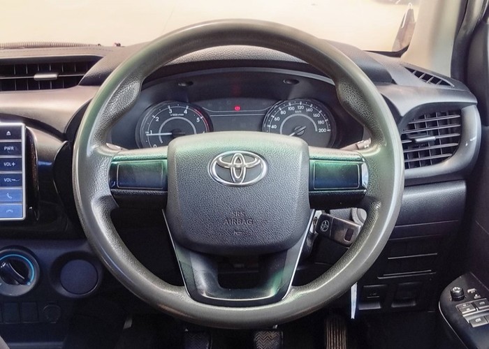 Used 5
                    TOYOTA
                     for Sale Image