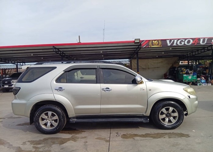 Used 5
                    TOYOTA
                     for Sale Image