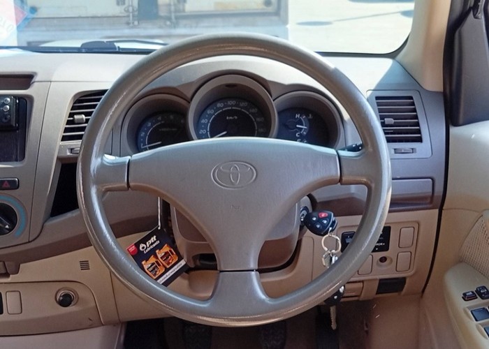 Used 5
                    TOYOTA
                     for Sale Image