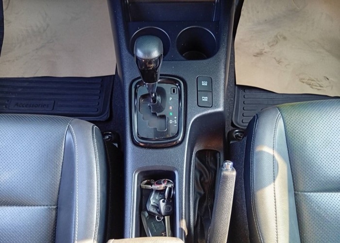 Used 10
                    TOYOTA
                     for Sale Image