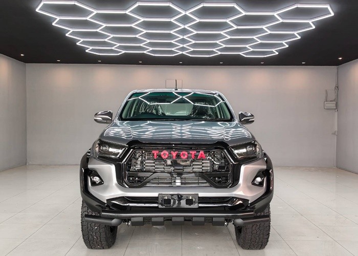 Used 11
                    TOYOTA
                     for Sale Image